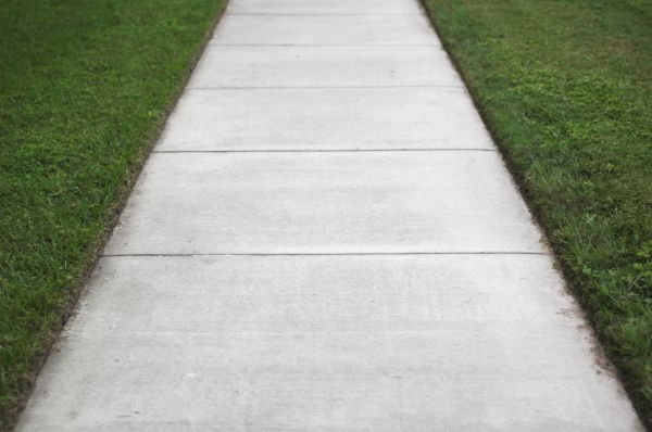 Cost of Concrete Walkway Replacement in Chico